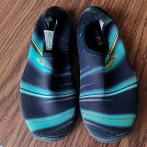 White River Womens Aqua Sox water shoes size 6